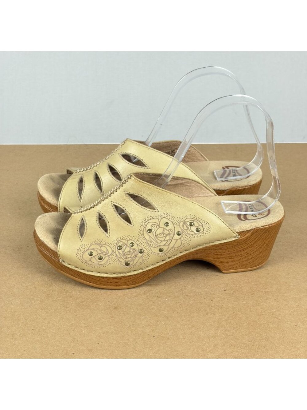 Dansko Sheri Mule Clog Sandals Womens 7.5/8 EU 38 Tan Leather Floral Casual